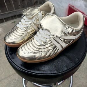 Steve Madden Madrid Gold Metallic Sneakers Size 9 Fashion Sneaker